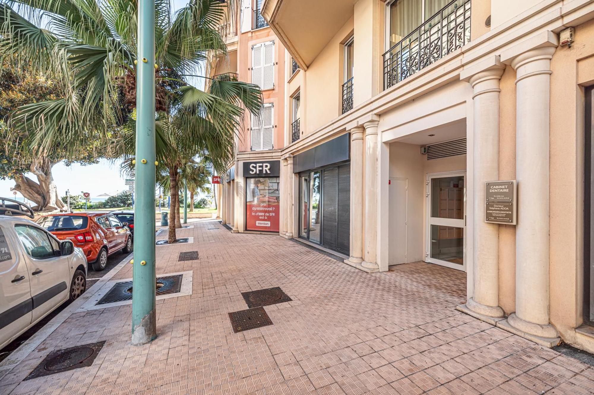 Victoria Bergamote Attic - Happy Rentals Ментона Экстерьер фото