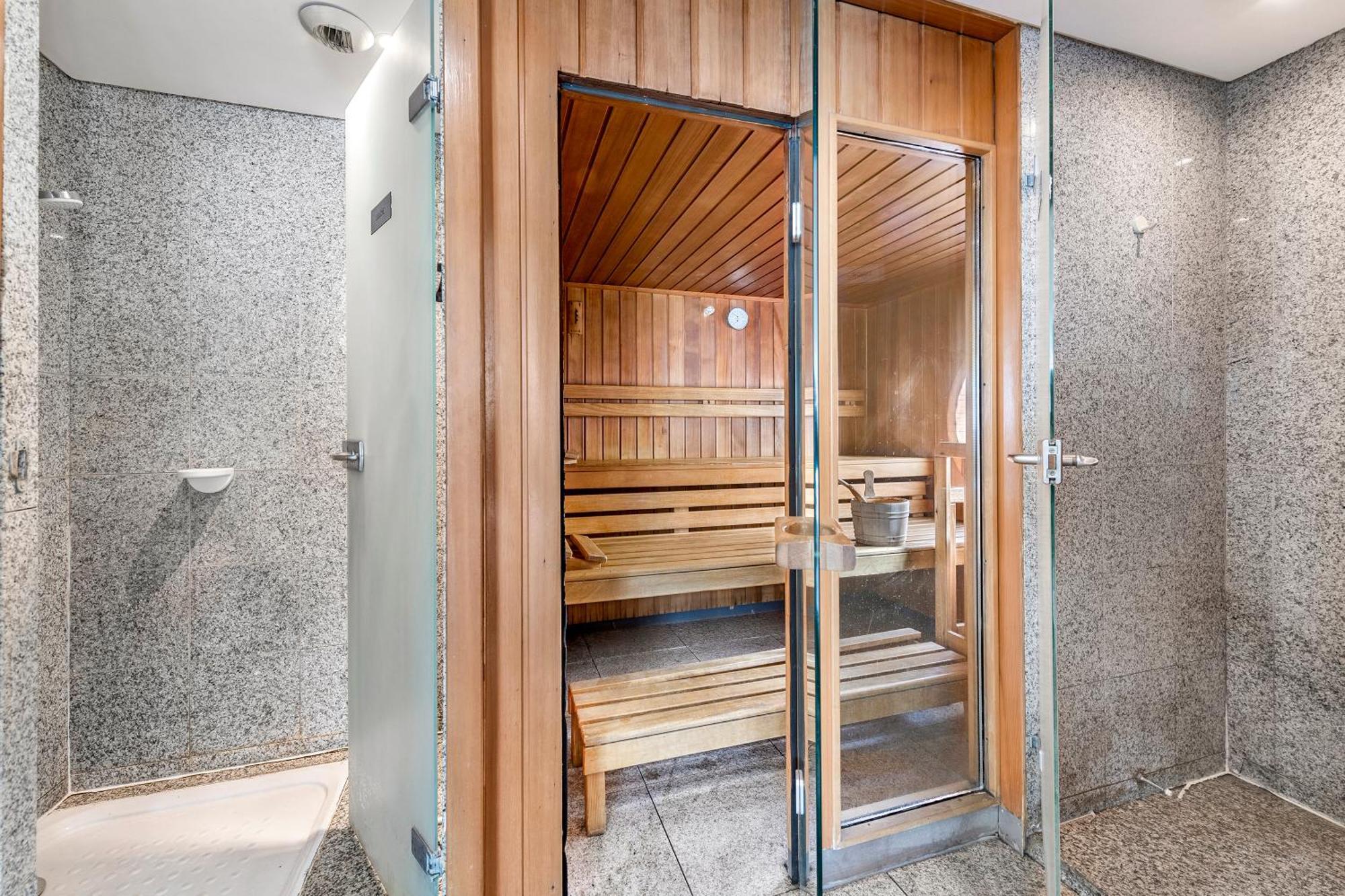 Victoria Bergamote Attic - Happy Rentals Ментона Экстерьер фото